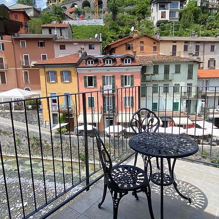 Argegno'S River - Central Apartment Lake View Chambre photo
