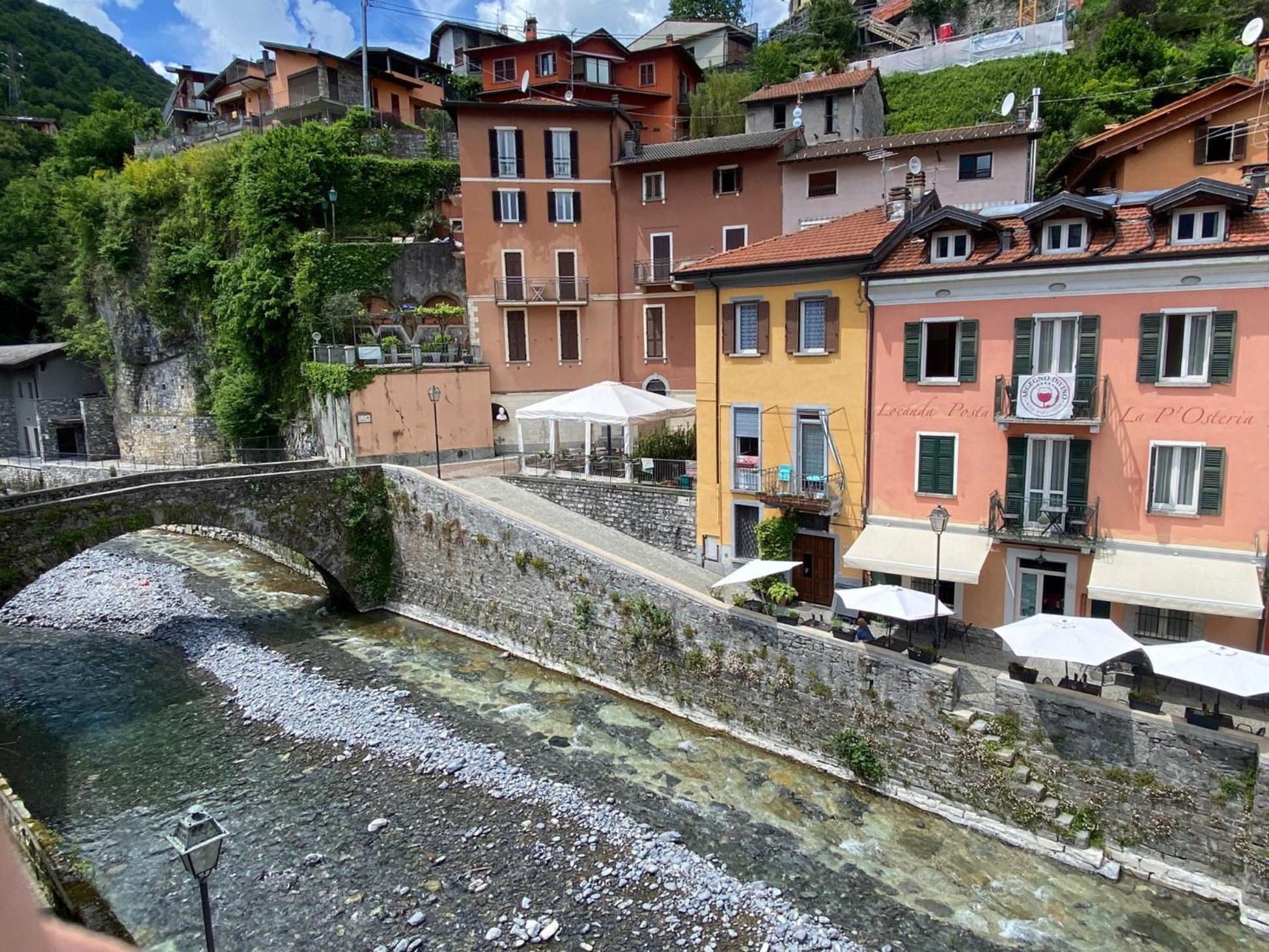 Argegno'S River - Central Apartment Lake View Chambre photo